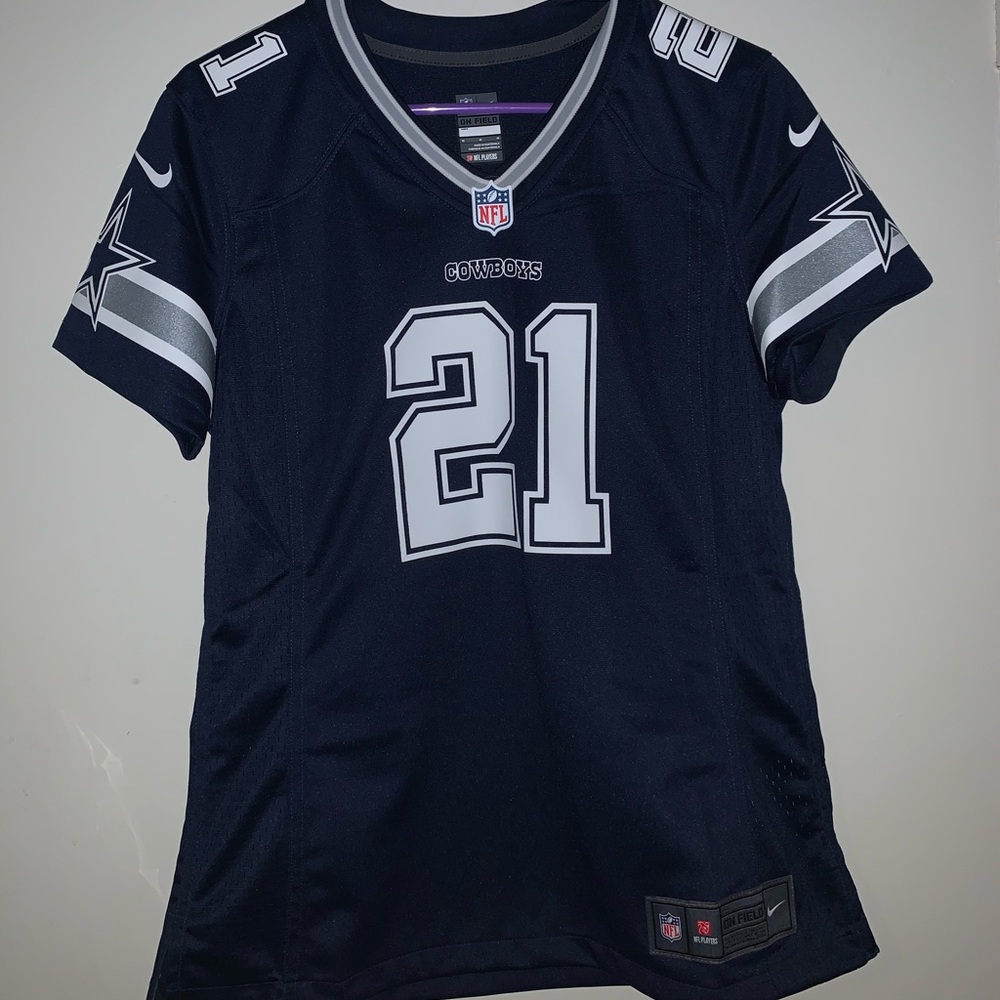 NWOT Women’s Ezekiel Elliot Cowboys Sports Jersey